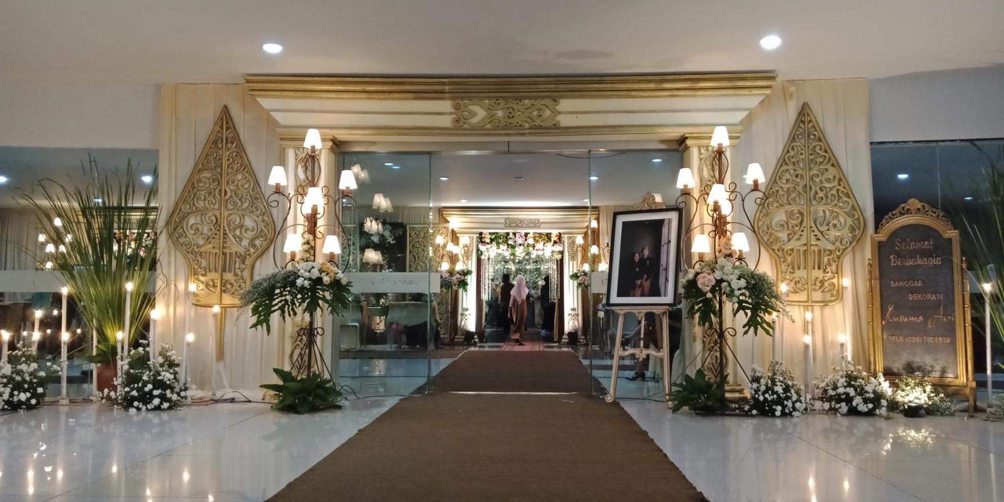 Utc Hotel Semarang Exteriér fotografie