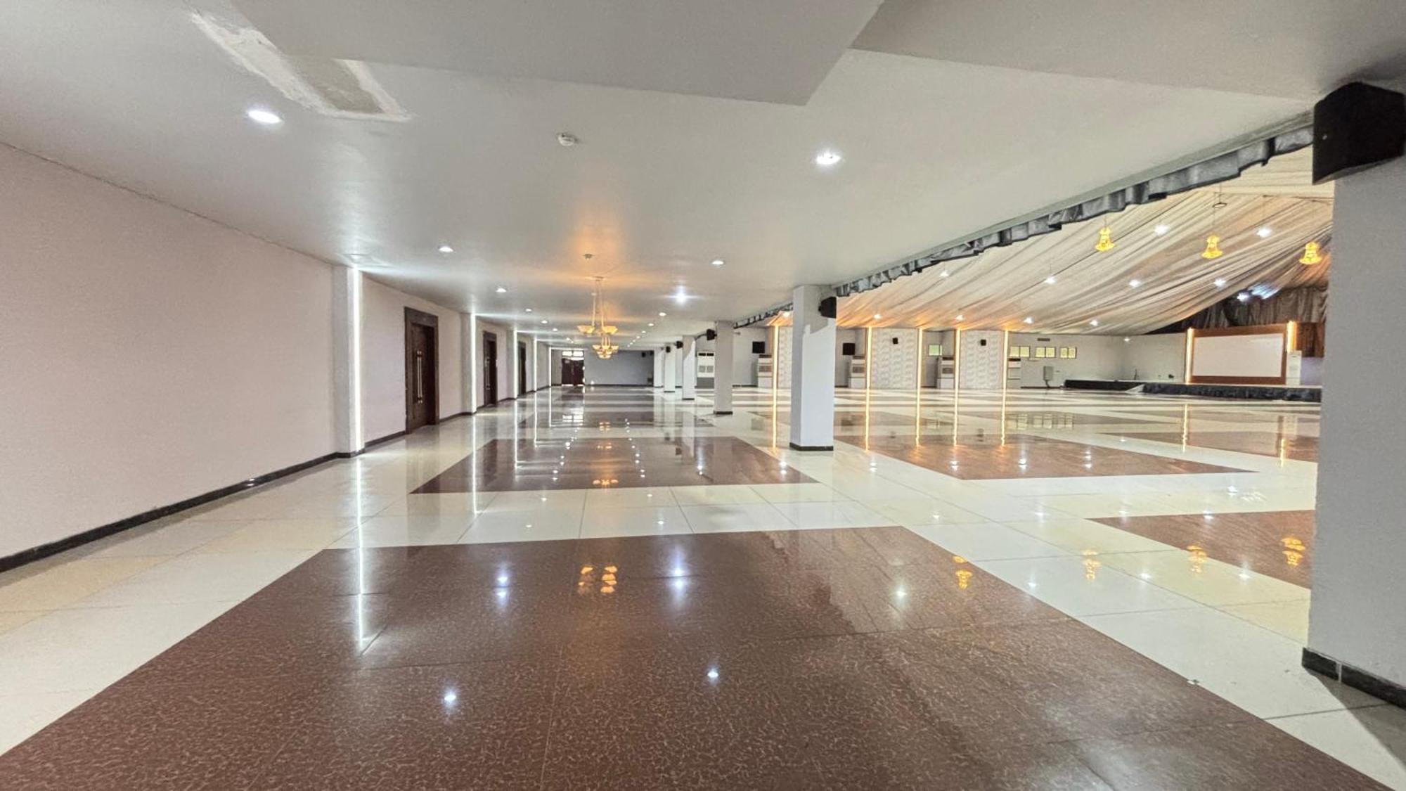 Utc Hotel Semarang Exteriér fotografie